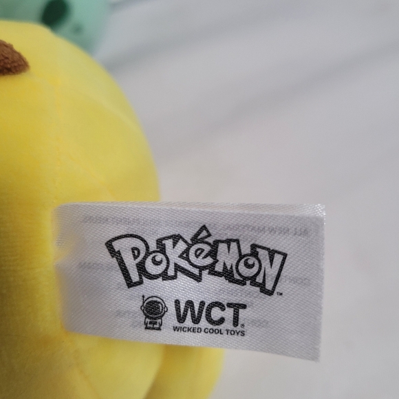 Pokemon Pikachu & Bulbasaur Plush Stuffed Toy Lot - Picture 7 of 10